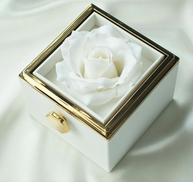 Rose Shaped Jewelry Storage (Square)